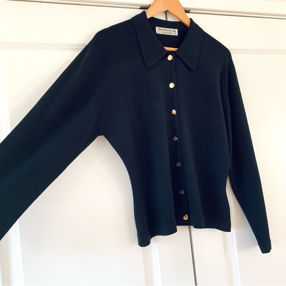 Burberry Vtg Cardigan Sweater Wool Logo Buttons Scalloped Collar 40” Size M ? - Picture 5 of 9